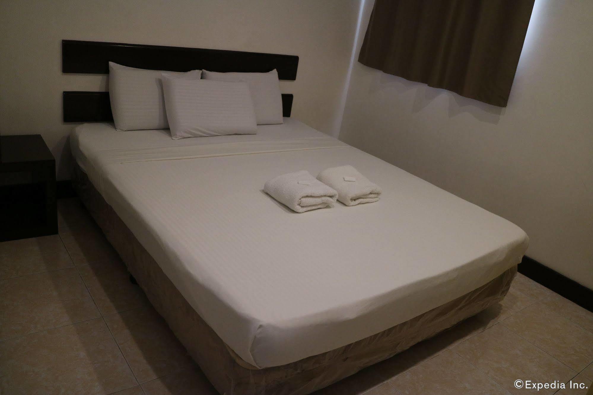 Ong Bun Pension House ايلويلو المظهر الخارجي الصورة