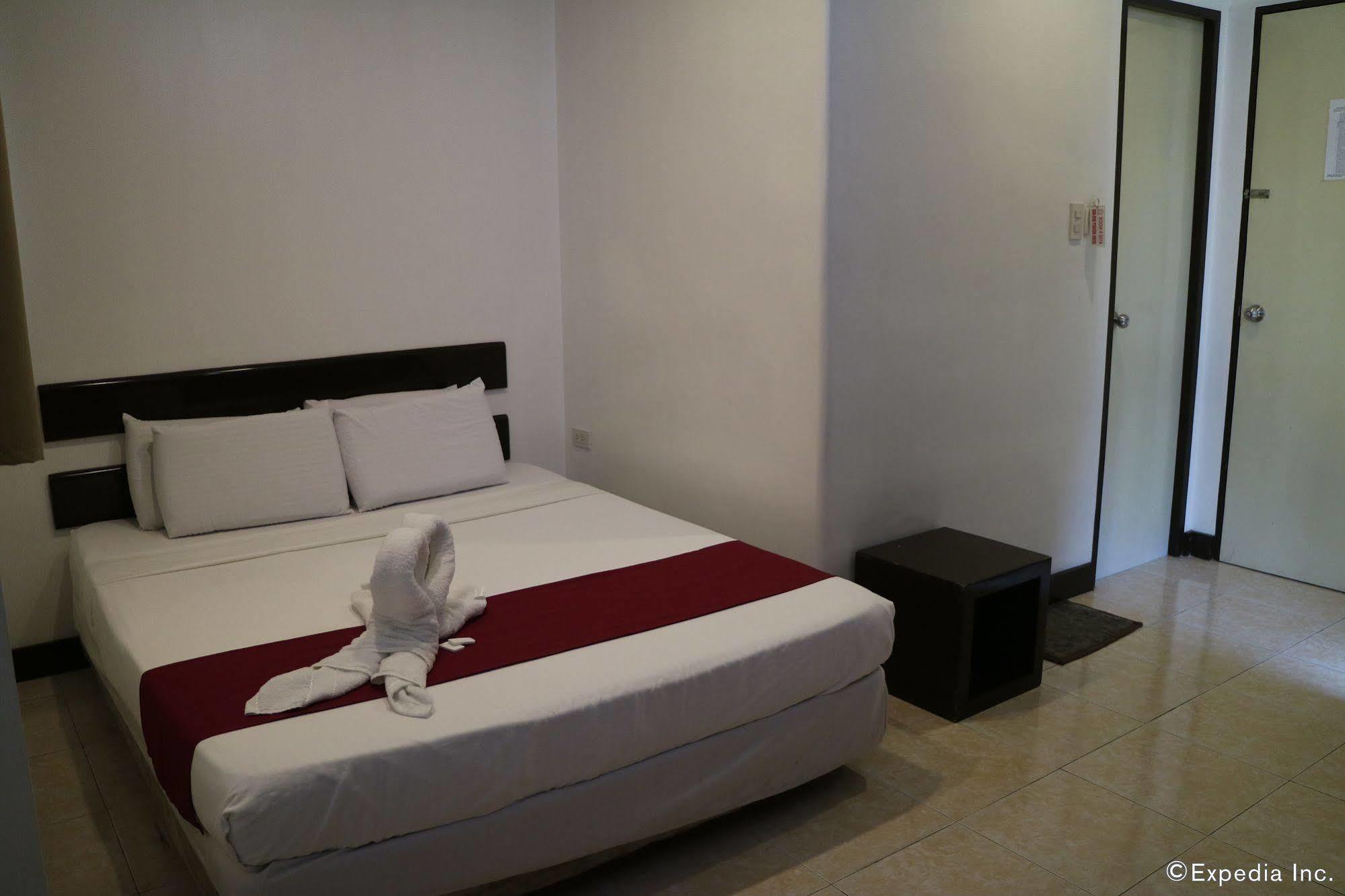 Ong Bun Pension House ايلويلو المظهر الخارجي الصورة