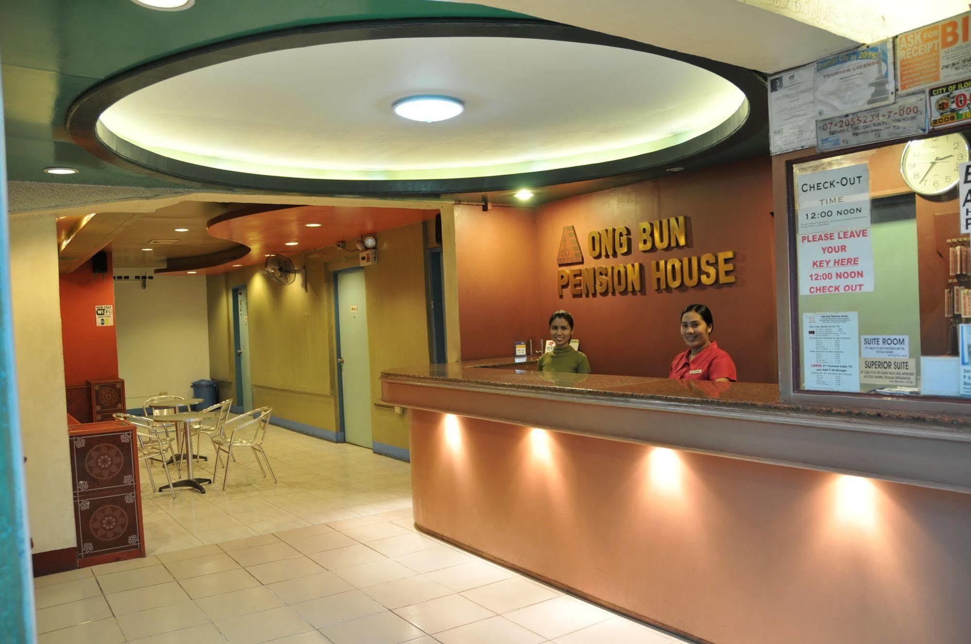 Ong Bun Pension House ايلويلو المظهر الخارجي الصورة